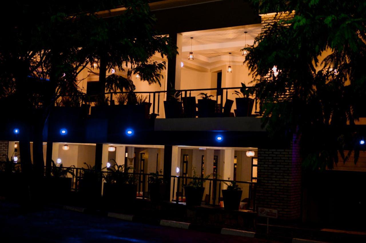 Dereva Hotel Rwamagana Екстер'єр фото